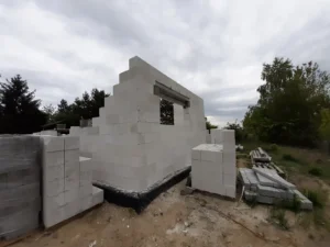 dom z użytkowym poddaszem, dachem dwuspadowym i garażem 100 m2 Poznań 8