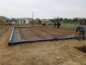 Prízemný dom z dachem dwuspadowym i garażem 140 m2 Poznań 3