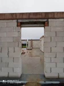 Prízemný dom z dachem kopertowym 100 m2 Poznań 13