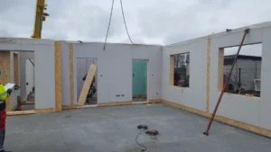 dom szkieletowy Prízemný z dachem dwuspadowym i garażem 170 m2 Poznań 5