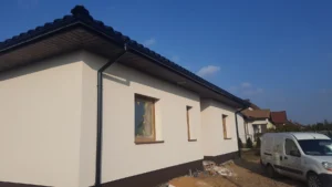 Budowa domów Poznań - Prízemný dom z dachem kopertowym