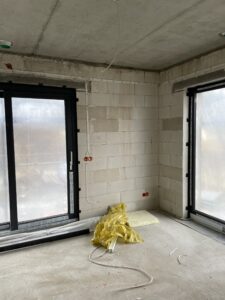 dom z użytkowym poddaszem, dachem dwuspadowym i garażem 190 m2 Warszawa 17