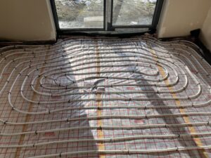 dom z użytkowym poddaszem, dachem dwuspadowym i garażem 190 m2 Warszawa 22