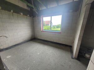 Prízemný dom z dachem dwuspadowym 110 m2 Poznań 16