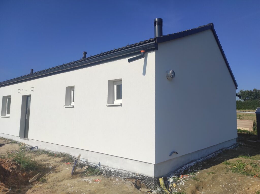 Budowa domów energooszczędnych Śląsk - dom z dachem dwuspadowym